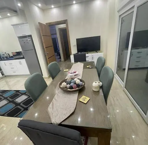 Beautiful 3-bedroom On The Ground Floor With Personal Backyard Area And Terrace With Direct Pool Access And Pool View *